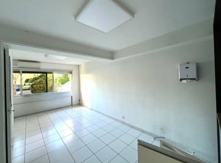 Photo 3 – vente bureaux	FREJUS (83600)