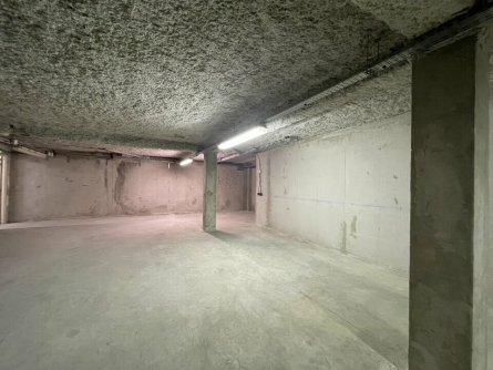 Photo 3 – location Entrepôts / activités	VALBONNE (06560)