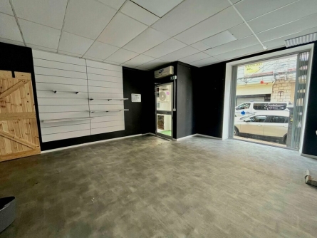 Photo 1 – location Locaux commerciaux	NICE (06100)