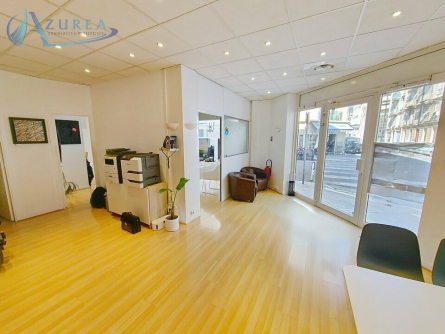Photo 1 – location Locaux commerciaux	NICE (06300)