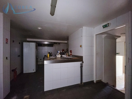 Photo 8 – location Locaux commerciaux	FREJUS (83600)