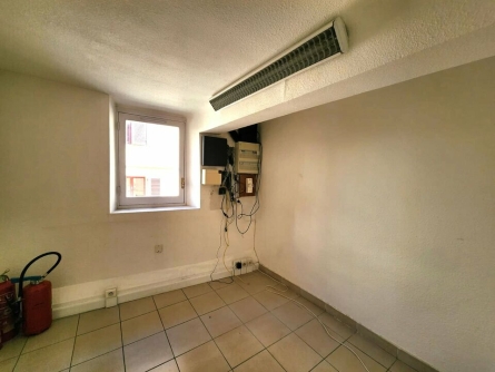 Photo 10 – location bureaux	FAYENCE (83440)