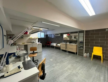 Photo 1 – vente Locaux commerciaux	JUAN LES PINS (06160)