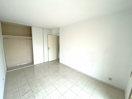 Photo 4 – vente bureaux	SAINT LAURENT DU VAR (06700)