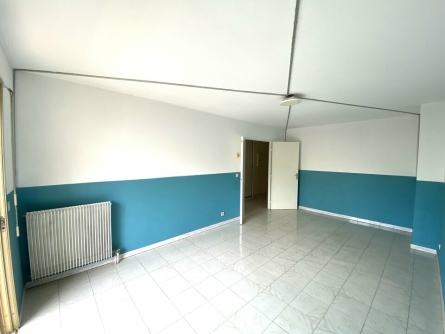 Photo 2 – vente bureaux	SAINT LAURENT DU VAR (06700)