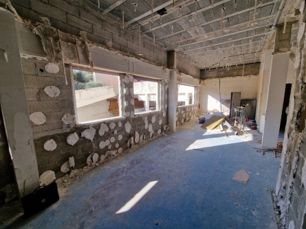 Photo 3 – location Entrepôts / activités	VENCE (06140)