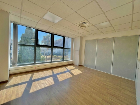 Photo 2 – location bureaux	VILLENEUVE LOUBET (06270)