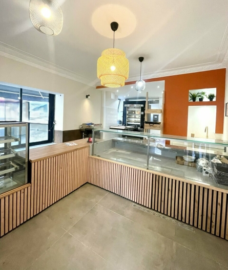 Photo 1 – location Locaux commerciaux	NICE (06100)