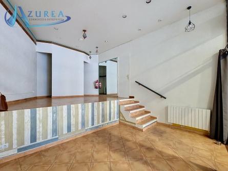 Photo 2 – location Locaux commerciaux	SAINT RAPHAEL (83700)