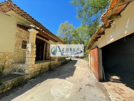 Photo 1 – location Entrepôts / activités	SAINT PAUL DE VENCE (06570)