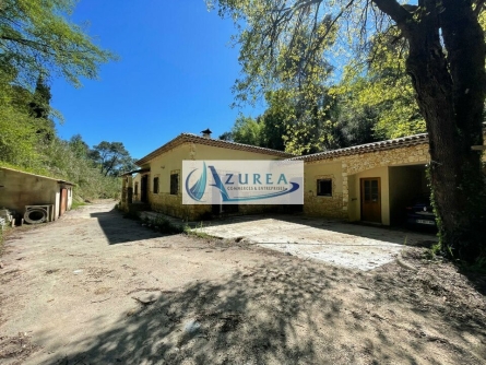 Photo 3 – location Entrepôts / activités	SAINT PAUL DE VENCE (06570)