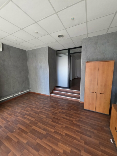 Photo 2 – location Locaux commerciaux	NICE (06000)