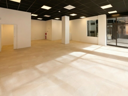 Photo 3 – location Locaux commerciaux	VALBONNE (06560)