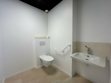 Photo 4 – location Locaux commerciaux	VALBONNE (06560)