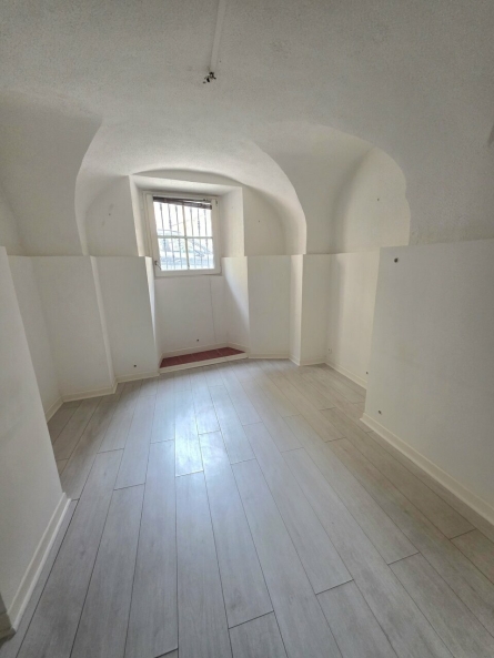 Photo 1 – location bureaux	NICE (06000)