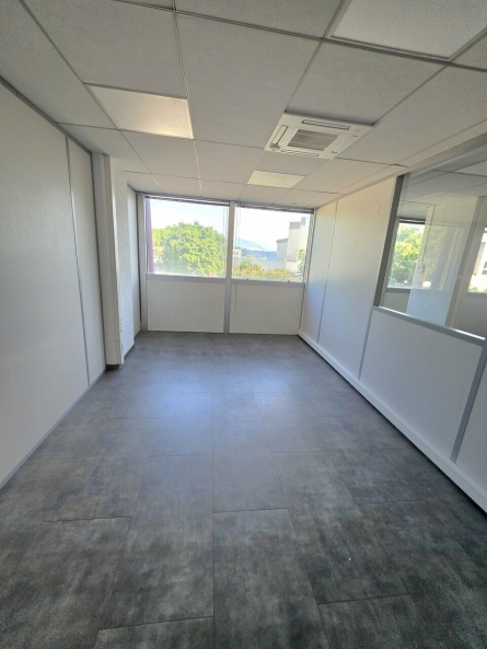 Photo 5 – location bureaux	NICE (06200)