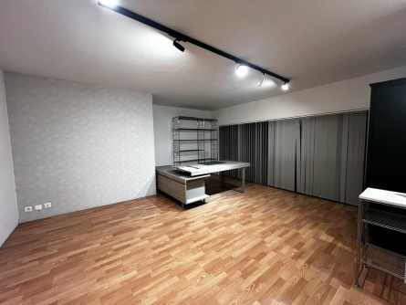 Photo 2 – location bureaux	MOUGINS (06250)