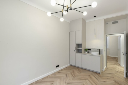 Photo 2 – location bureaux	NICE (06000)