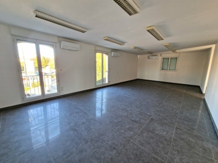 Photo 1 – location bureaux	LE CANNET (06110)