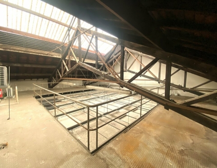 Photo 8 – vente Entrepôts / activités	NICE (06000)