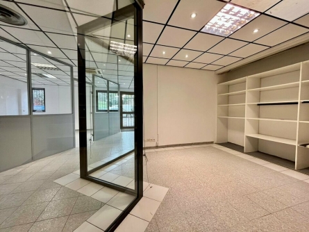 Photo 5 – location bureaux	MOUANS SARTOUX (06370)