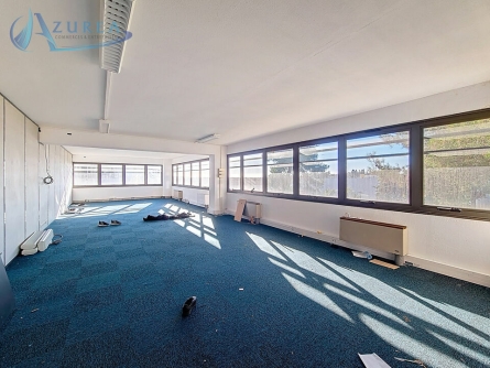 Photo 1 – location bureaux	VILLENEUVE LOUBET (06270)