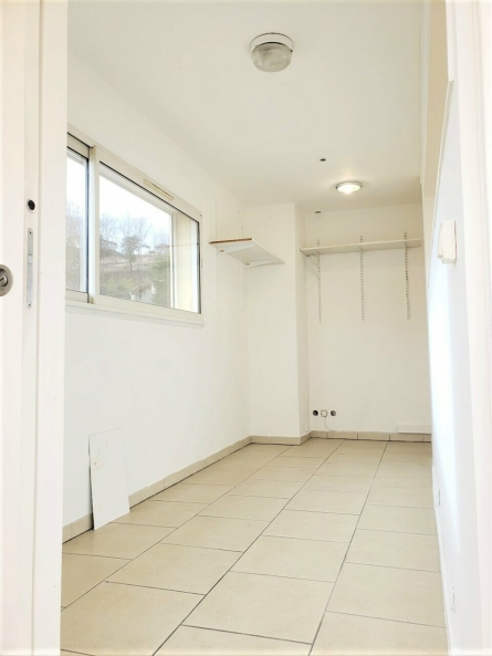 Photo 6 – location Locaux commerciaux	LA COLLE SUR LOUP (06480)