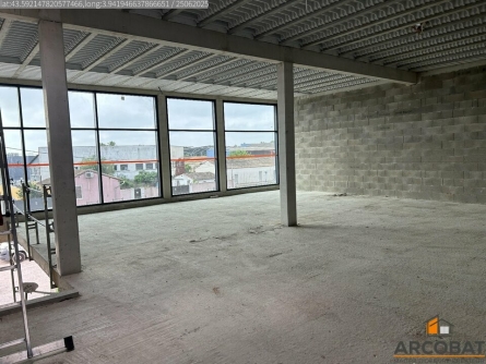 Photo 2 – location Locaux commerciaux	LUNEL (34400)