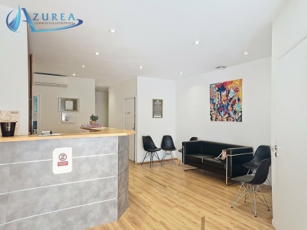 Photo 8 – location Locaux commerciaux	SAINT LAURENT DU VAR (06700)