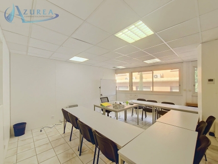 Photo 2 – location Locaux commerciaux	NICE (06300)