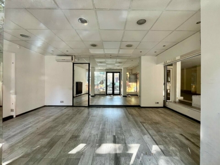 Photo 2 – location Locaux commerciaux	CANNES (06400)