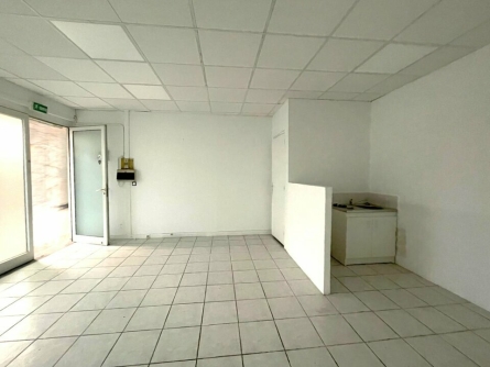 Photo 2 – location Locaux commerciaux	CAGNES SUR MER (06800)