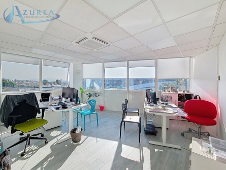 Photo 3 – location bureaux	SAINT LAURENT DU VAR (06700)
