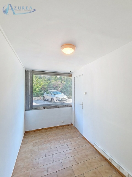 Photo 6 – location bureaux	SAINT LAURENT DU VAR (06700)