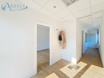 Photo 5 – location bureaux	SAINT LAURENT DU VAR (06700)