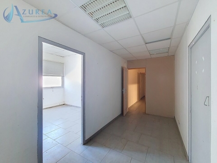Photo 3 – location Entrepôts / activités	CARROS (06510)