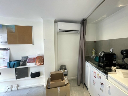 Photo 4 – location Locaux commerciaux	CANNES LA BOCCA (06150)