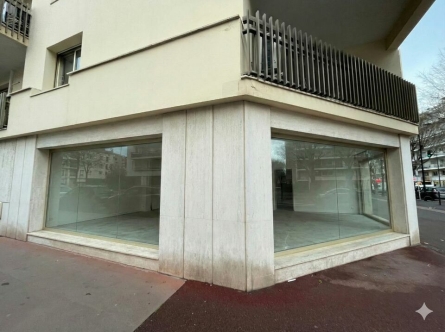 Photo 2 – location Locaux commerciaux	ANTIBES (06600)