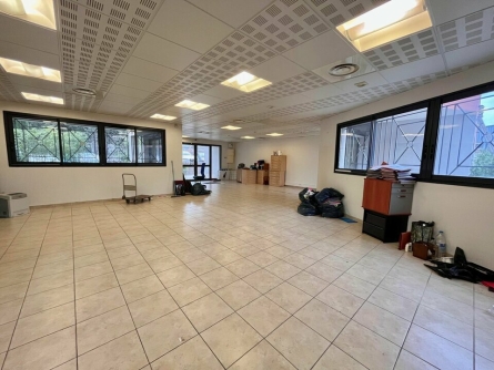 Photo 2 – location bureaux	MOUANS SARTOUX (06370)