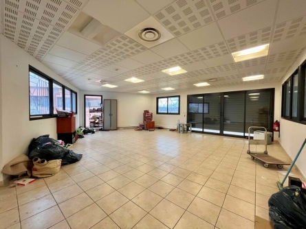 Photo 4 – location bureaux	MOUANS SARTOUX (06370)