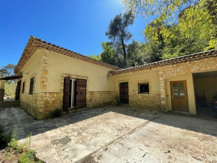 Photo 1 – location Entrepôts / activités	SAINT PAUL DE VENCE (06570)