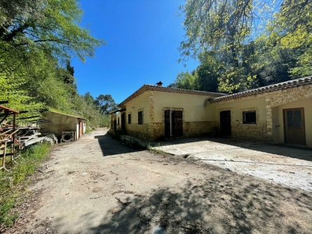 Photo 3 – location Entrepôts / activités	SAINT PAUL DE VENCE (06570)