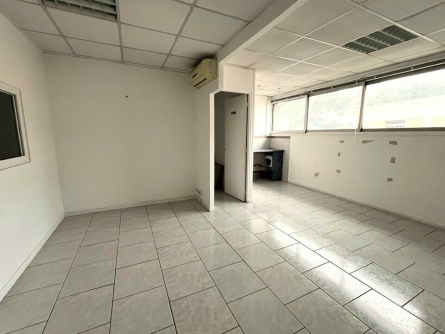 Photo 2 – location bureaux	LE CANNET (06110)