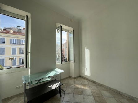Photo 4 – location bureaux	MENTON (06500)