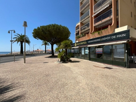 Photo 1 – location Locaux commerciaux	FREJUS (83600)