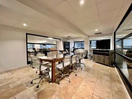 Photo 2 – vente bureaux	VALLAURIS (06220)